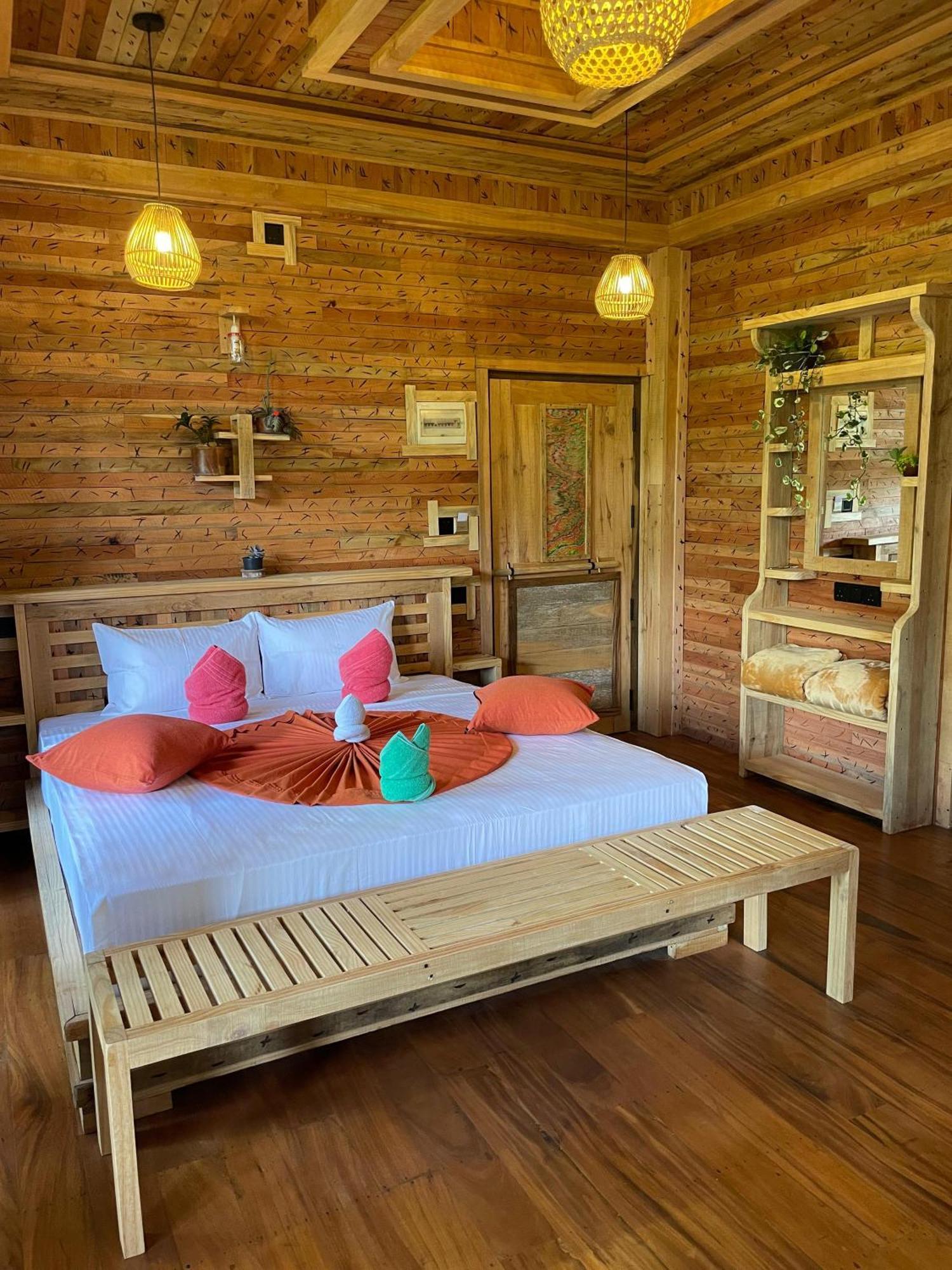 Winwood Ella Hotel Kültér fotó